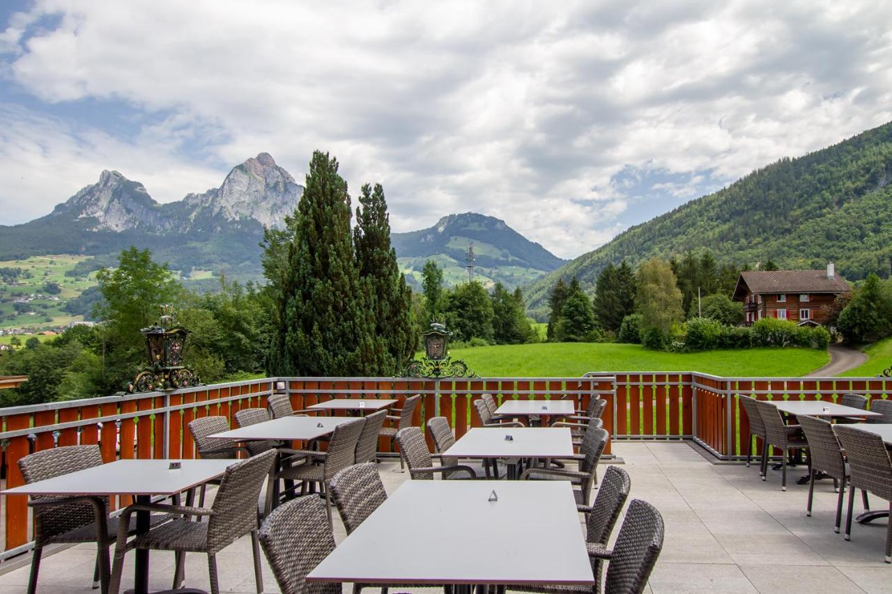 Restaurant Pension Betschart Schwyz Buitenkant foto